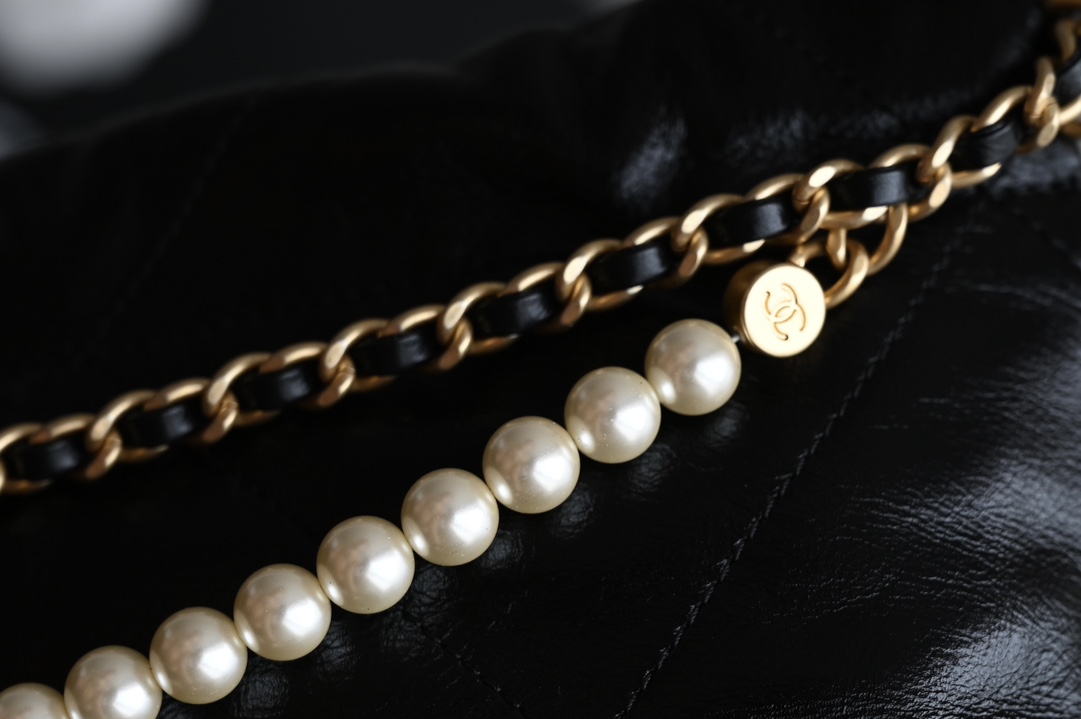 🌼现货 白金版▪️正品级 包装如图全新现货🆕𝗖𝗵𝗮𝗻𝗲𝗹珍珠链𝗺𝗶𝗻𝗶𝟮𝟮𝗕𝗮𝗴火爆珍珠链条𝖬𝗂𝗇𝗂 𝟤