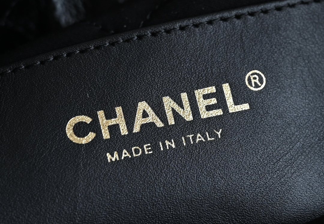 🌼现货 白金版▪️正品级 包装如图全新现货🆕𝗖𝗵𝗮𝗻𝗲𝗹珍珠链𝗺𝗶𝗻𝗶𝟮𝟮𝗕𝗮𝗴火爆珍珠链条𝖬𝗂𝗇𝗂 𝟤