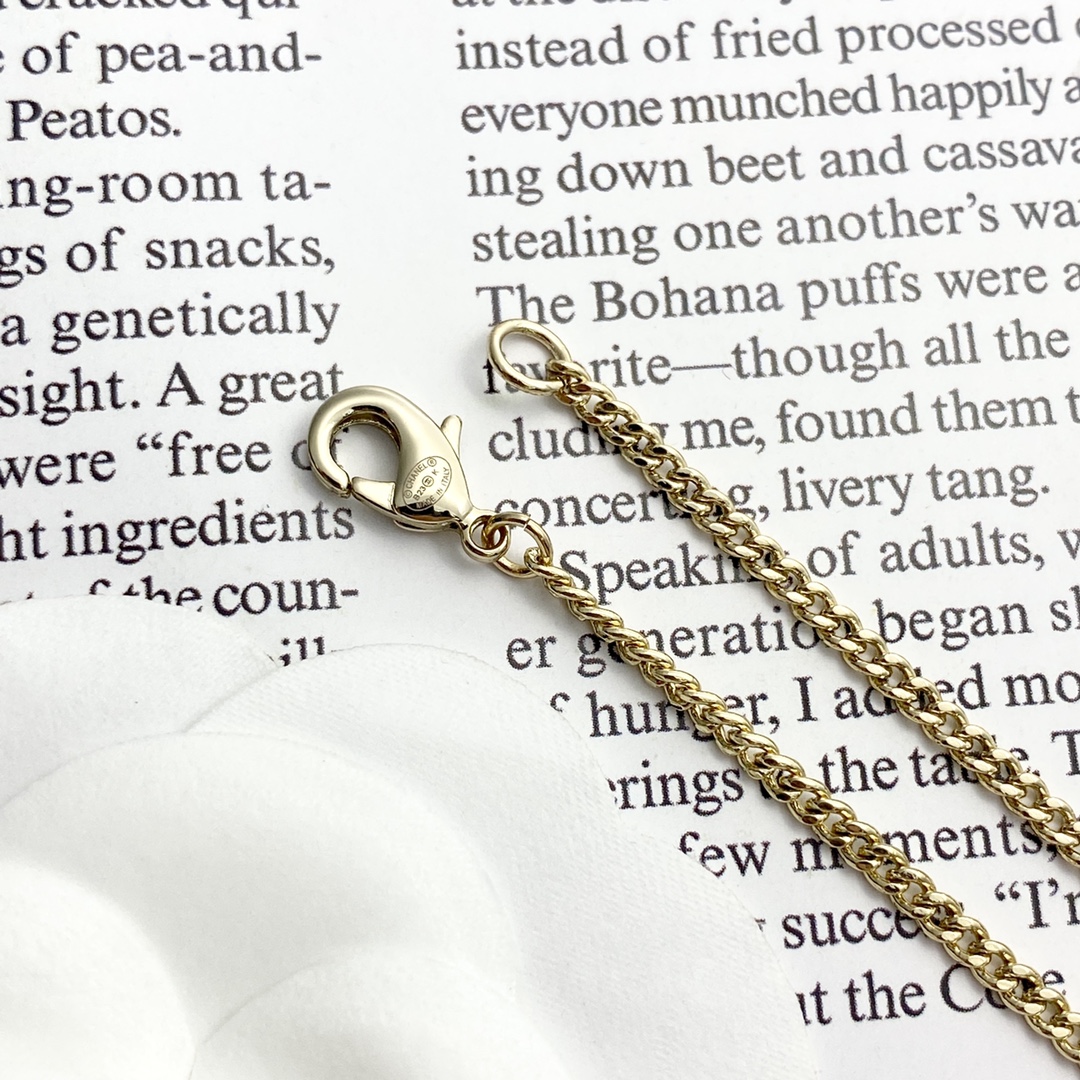 Chanel Mini Letter Pearl Necklace - Iconic CC Design, Elegant & High-Quality 7 i1728718844 2855 5