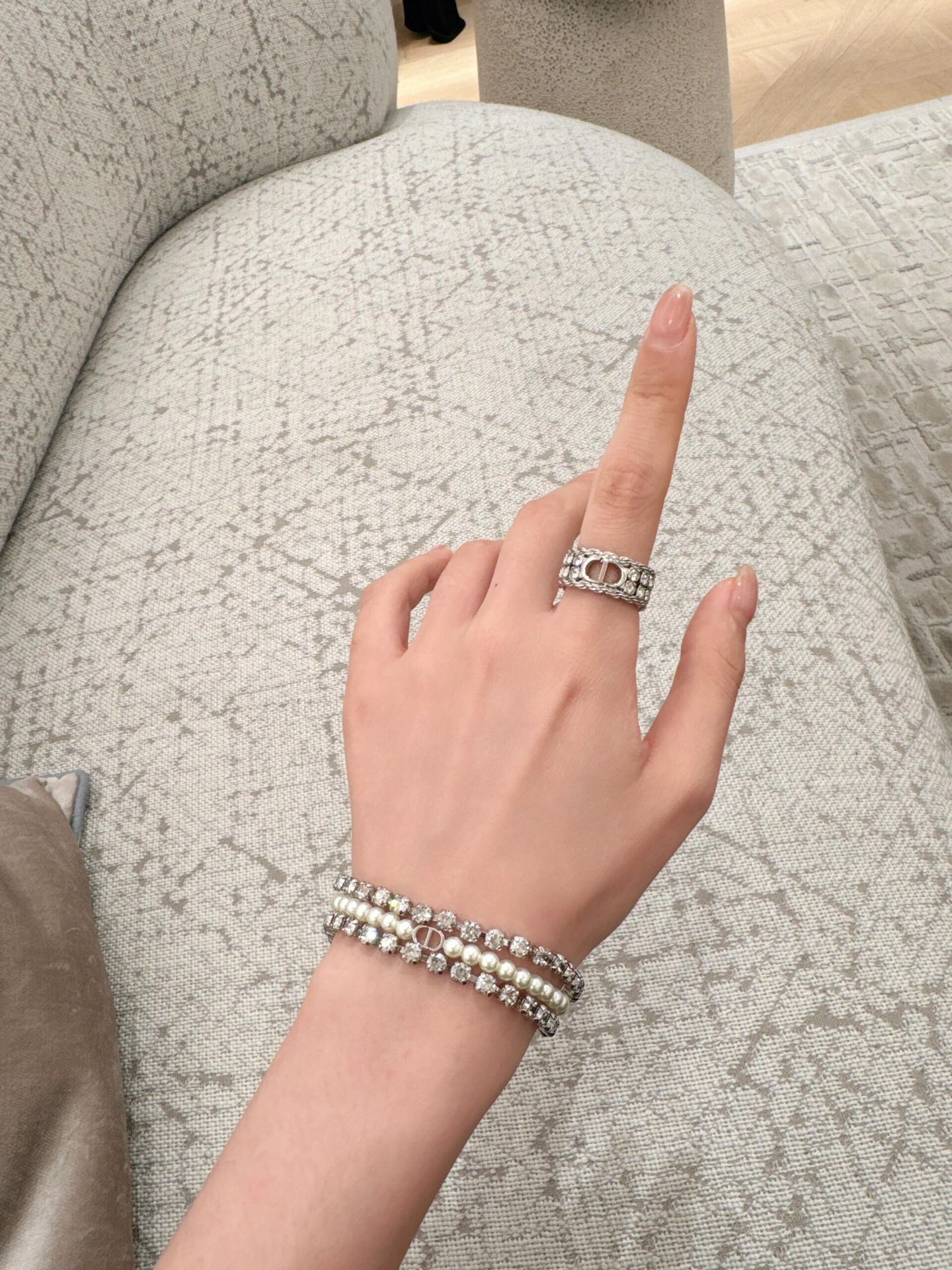 Louis Vuitton Haute Couture Haute Couture Fine Jewelry Necklace Bracelet 8