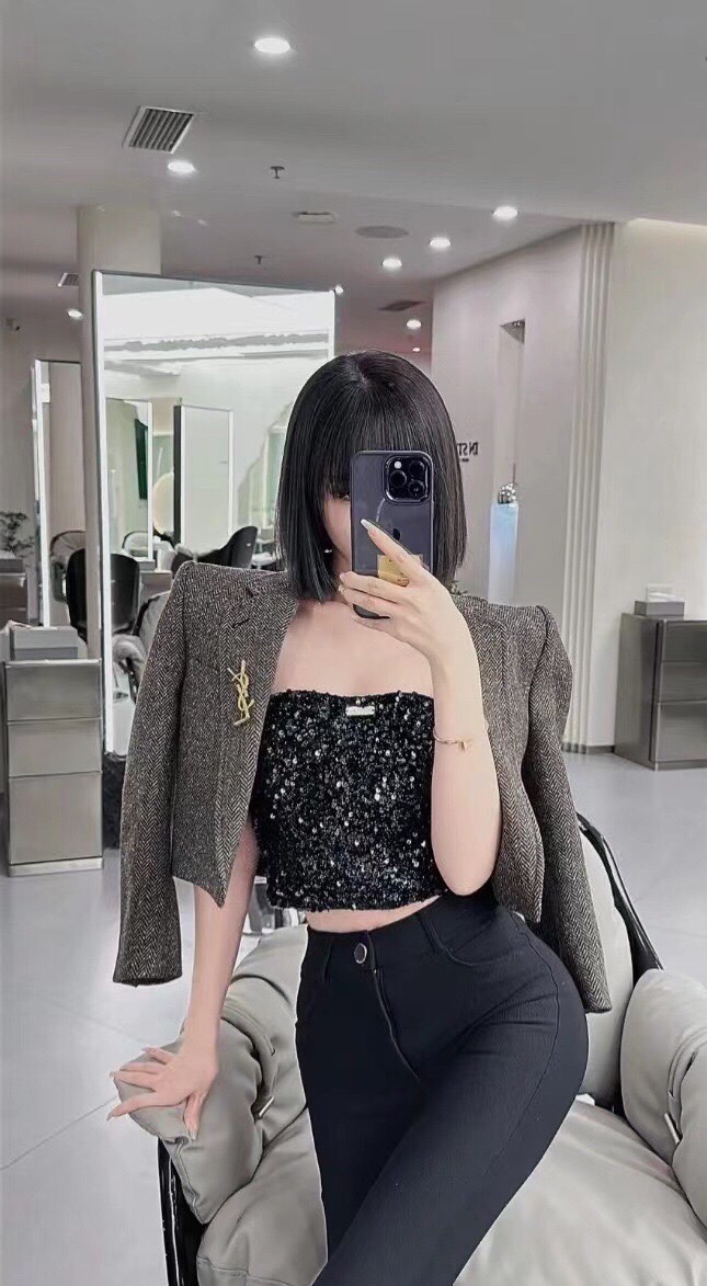 [YSL Jewelry]is awesome There is still one item in stock at the counter treasu