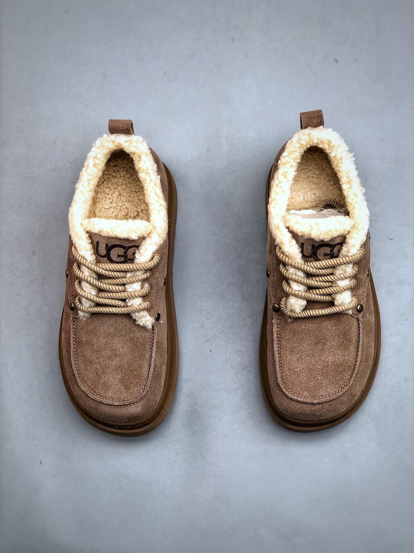 短靴户外雪地靴 UGG 秋冬新款 女士经典迷你厚底增高短筒靴