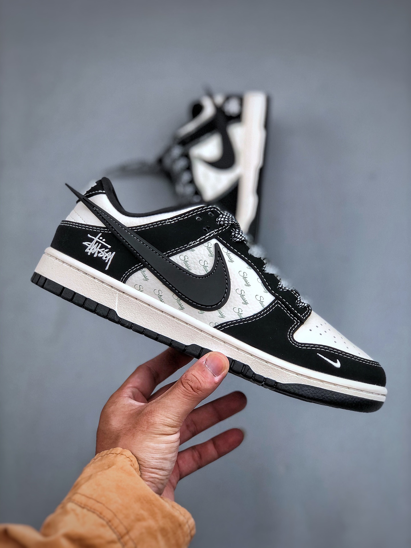 Nike SB Dunk Low x AMBUSH x Stussy Black Line Low-top Casual Skateboarding Shoes 5 i1728765940 2873 3