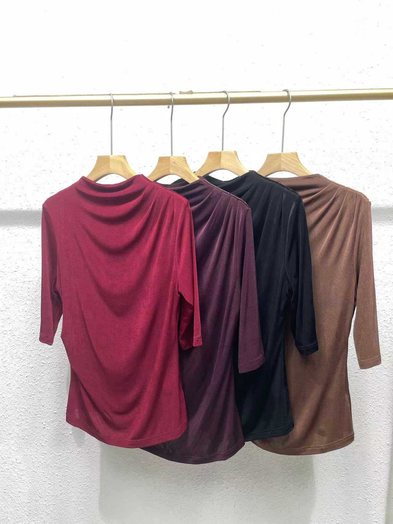 High-End Women’s Clothing: YSL-Inspired Spring Collection with Classic Elegance - 图片 3