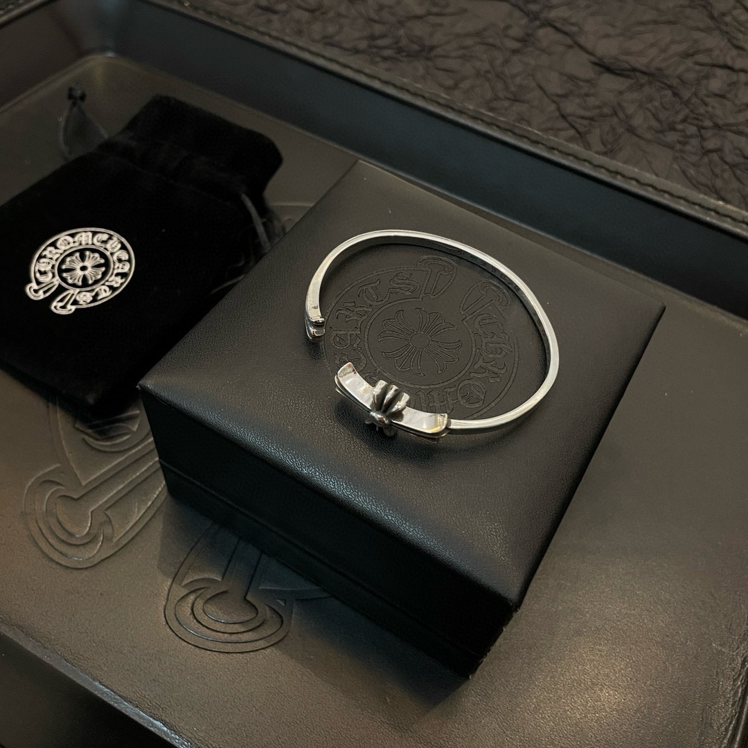 Louis Vuitton Haute Couture Haute Couture Fine Jewelry Necklace Bracelet 6