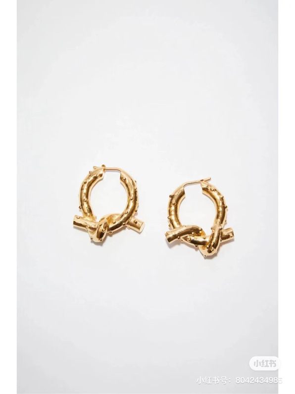 】Acne Studios 来自🇸🇪瑞典小众 高端定制  简单大方 华丽登场，很难见到如此熟悉 素雅的耳