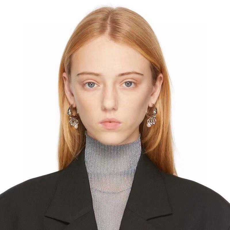 】Acne Studios 来自🇸🇪瑞典小众 圆圈珍珠耳环 高端定制  简单大方 华丽登场，很难见到如此