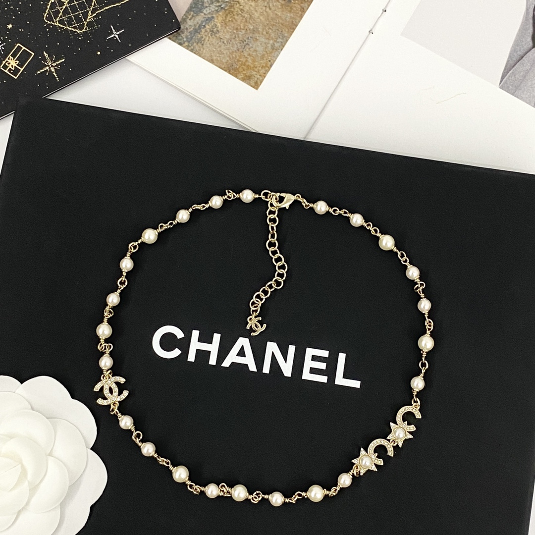 CHAN 24 Double C Star Pearl Necklace - Elegant & Playful Design 4 i1728893499 1151 2