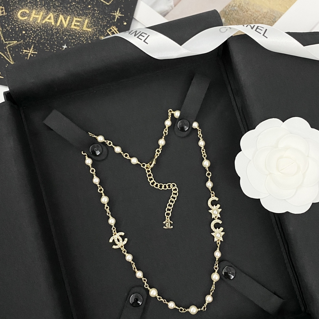 CHAN 24 Double C Star Pearl Necklace - Elegant & Playful Design 3 i1728893499 2781 1