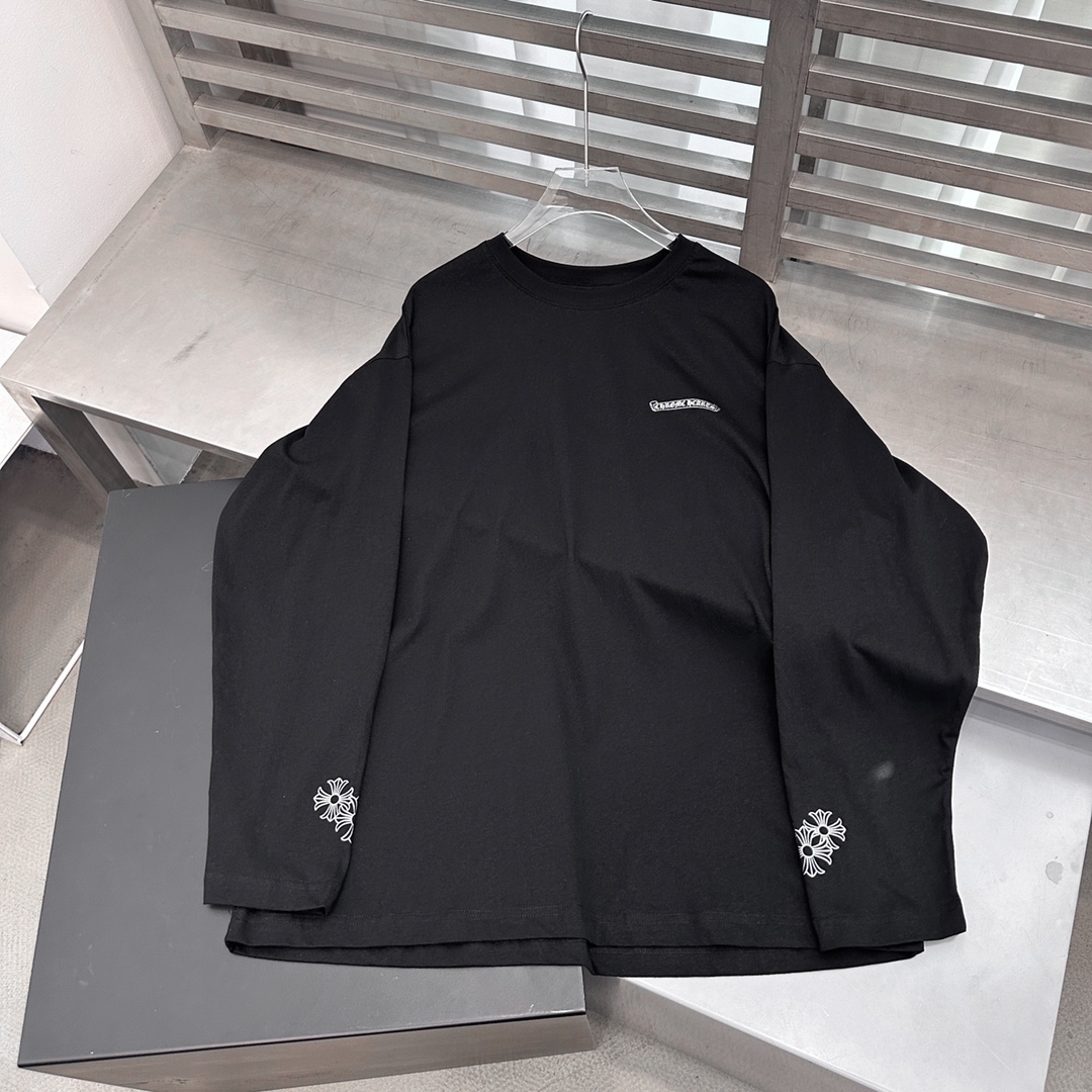 克罗心✝️｜新款长袖t恤，纯棉面料柔软修身，连帽版型运动休闲，胸前后背经典胶印logo设计，尺码Sml 