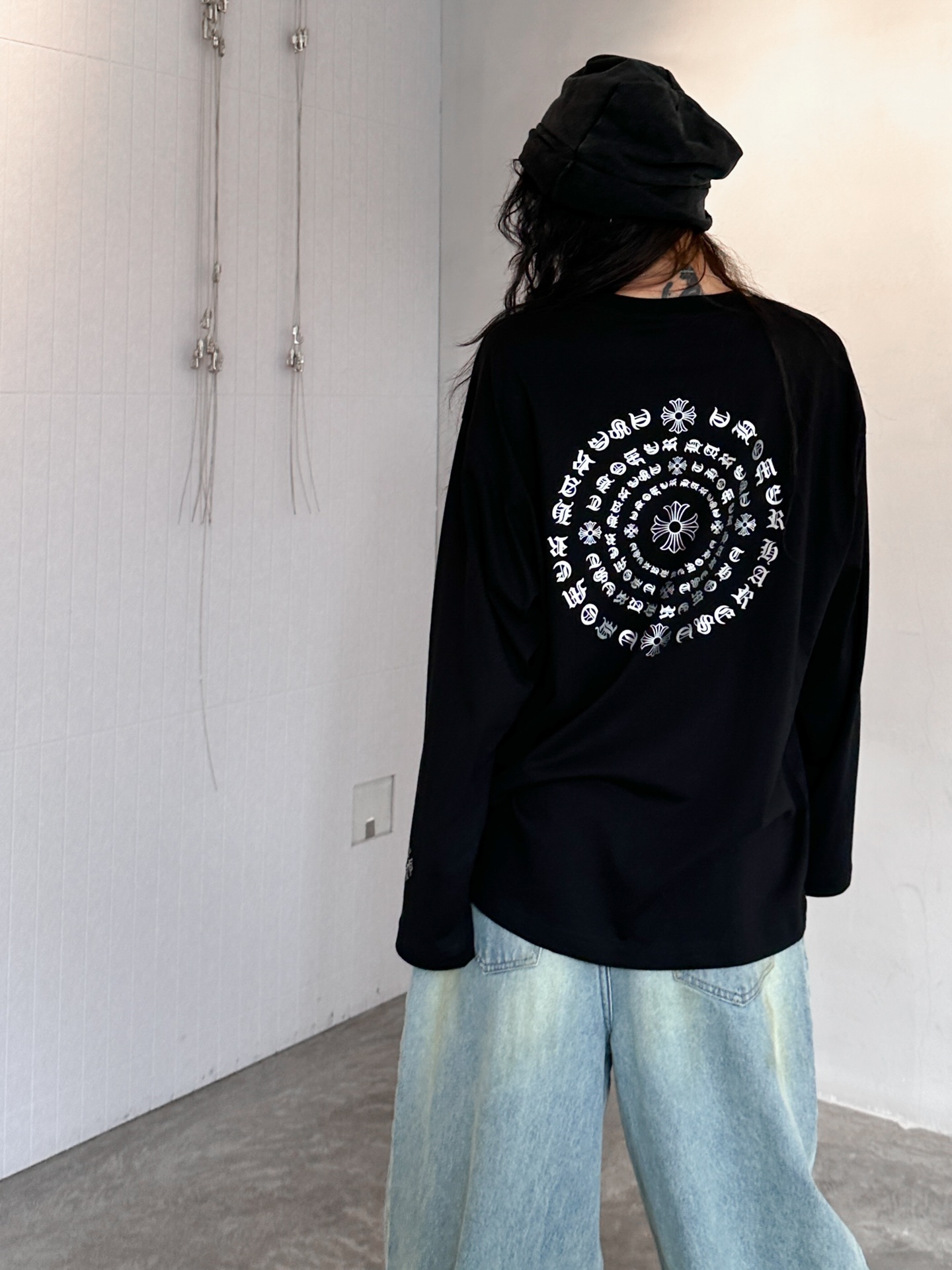 克罗心✝️｜新款长袖t恤，纯棉面料柔软修身，连帽版型运动休闲，胸前后背经典胶印logo设计，尺码Sml 