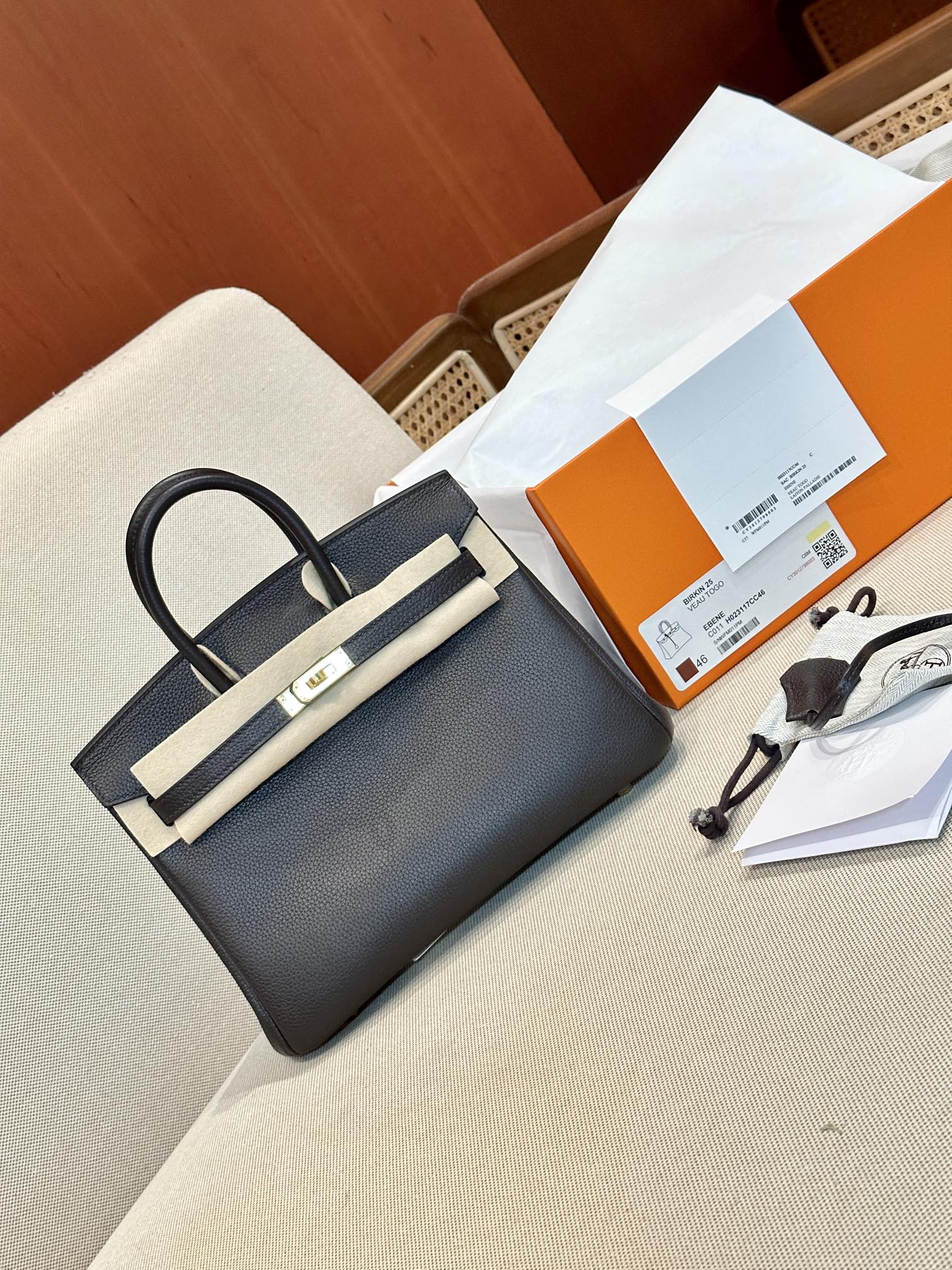 Hermes Birkin Dark Brown handbag everyday