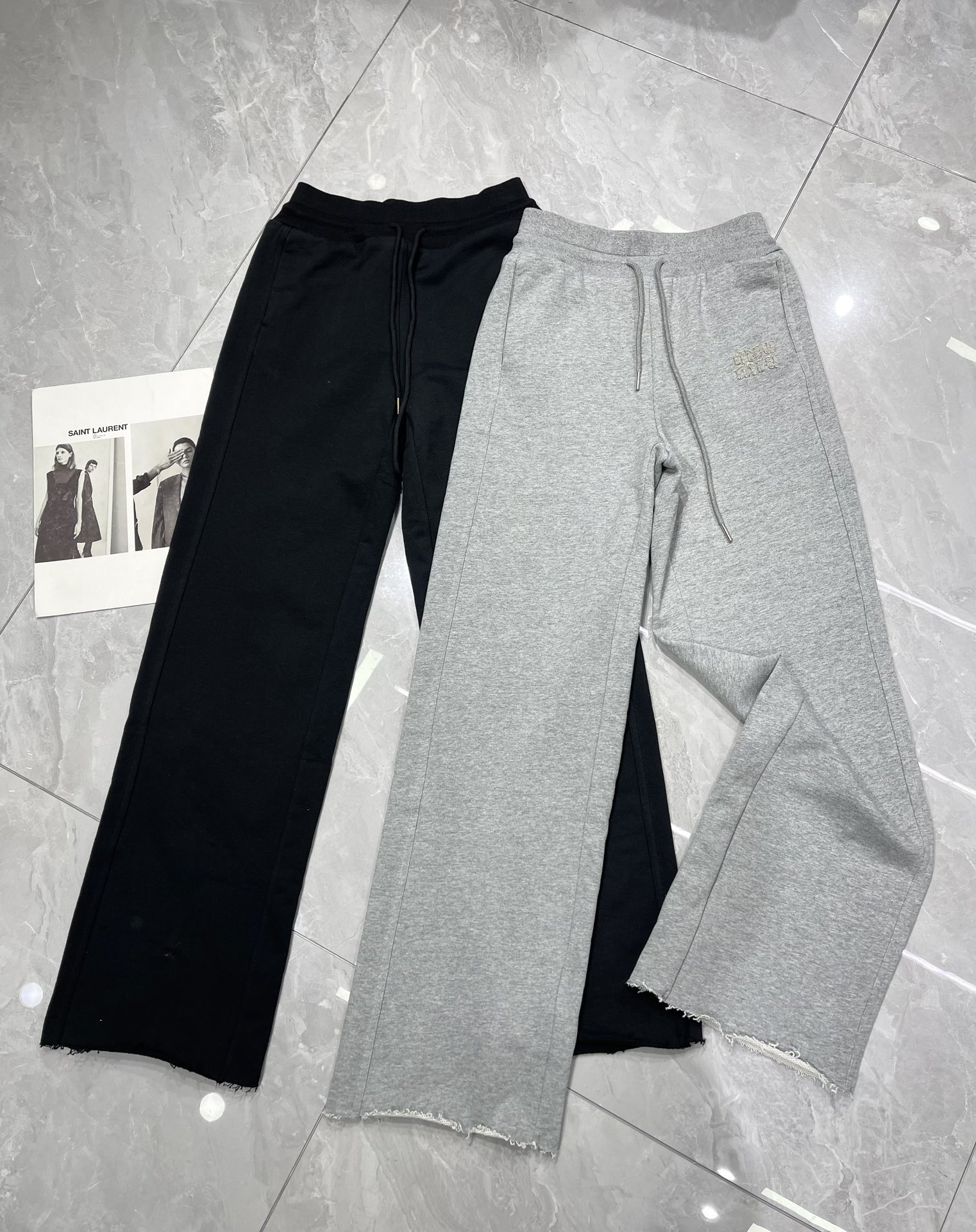 MiuMiu Abbigliamento Pantaloni Nero Grigio Collezione Autunno/Inverno Casual