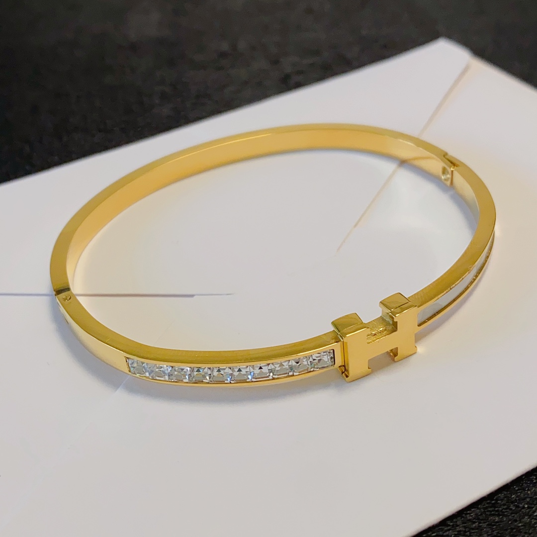 Hermès luxury designer product 7