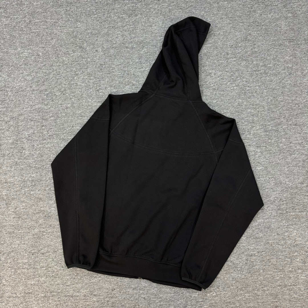 Nike Men's Tech Fleece Full-Zip Hoodie, Embroidered Logo, Lightweight Fabric 5 i1729009964 6418 3