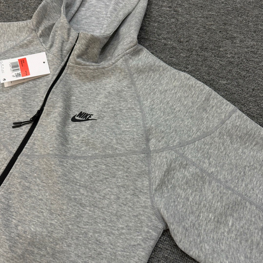 NIKE Sports Embroidered Top: High Quality for Sports Enthusiasts, Black/Gray, Multiple Sizes - 图片 7
