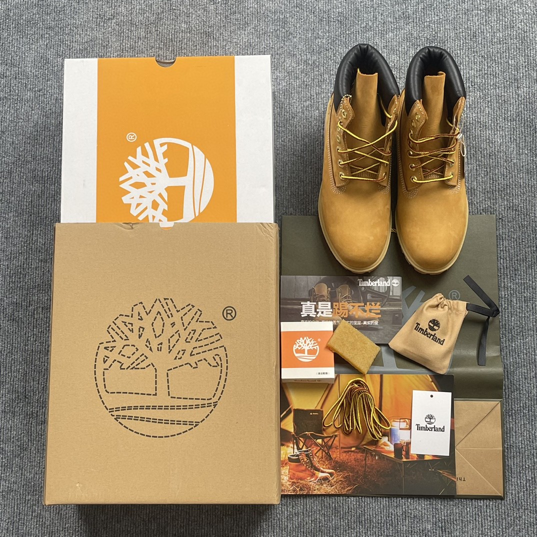 【顶级LW纯原】一比一原版开发版本添柏岚 Timberland 踢不烂/经典款黄色高帮【女款六孔 型号10361 男款七孔 型号10061】n某物渠道版 珠海代工厂生产 某宝香港代购统一渠道发货订单 某物一致品质 无需强调华丽文案 只需简单介绍用料 原单正品工艺解析 进口防水磨砂牛皮 紫光Logo防伪标识 精准电脑车线 四线并齐工艺 一万次横折动态防水 一体成型注塑工艺（⚠️区别冷粘一体成型版本）橡胶防滑大底耐造耐磨 全真牛皮领口/内里/鞋垫 配备抗疲劳减震蜂窝鞋垫 舒适性极高 平常生活实用性极高 经典简单易搭配 刮风下雨打雷防电防水抗寒保温必备 全套装柜包装配件 （附送鞋带 清洁橡皮擦 专柜手提袋） Size： 35 36 37 37.5 38 38.5 39 39.5 40 41 41.5 42 43 43.5 44 44.5 45 正品官网一致尺码 编码：HH400420-鞋库