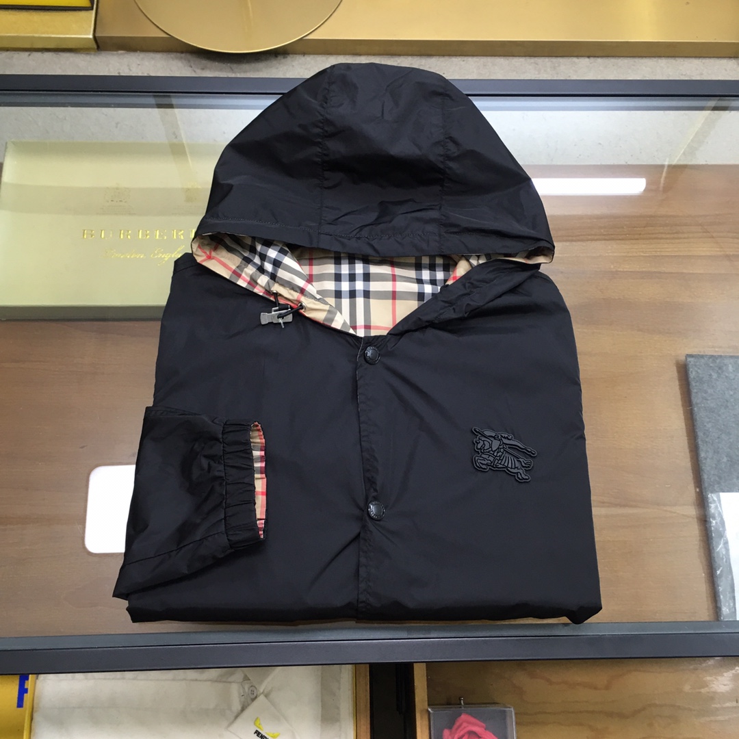 Burberry Kleding Jas &Jassen Windjack Mannen Bovenzijde met capuchon