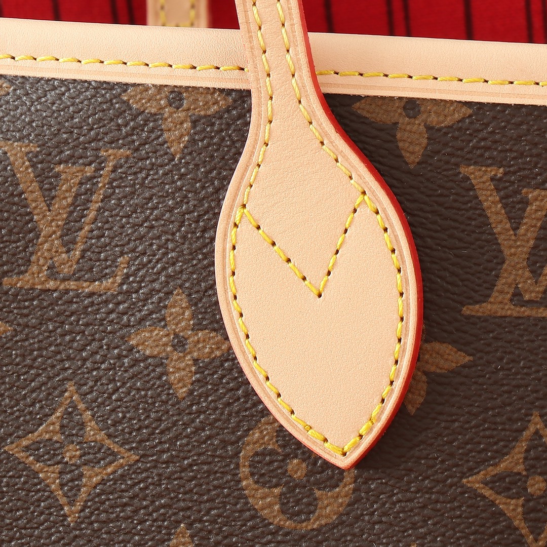 Louis Vuitton Neverfull Medium Tote Bag, Monogram Canvas with Pouch 9 i1729133442 7298 7