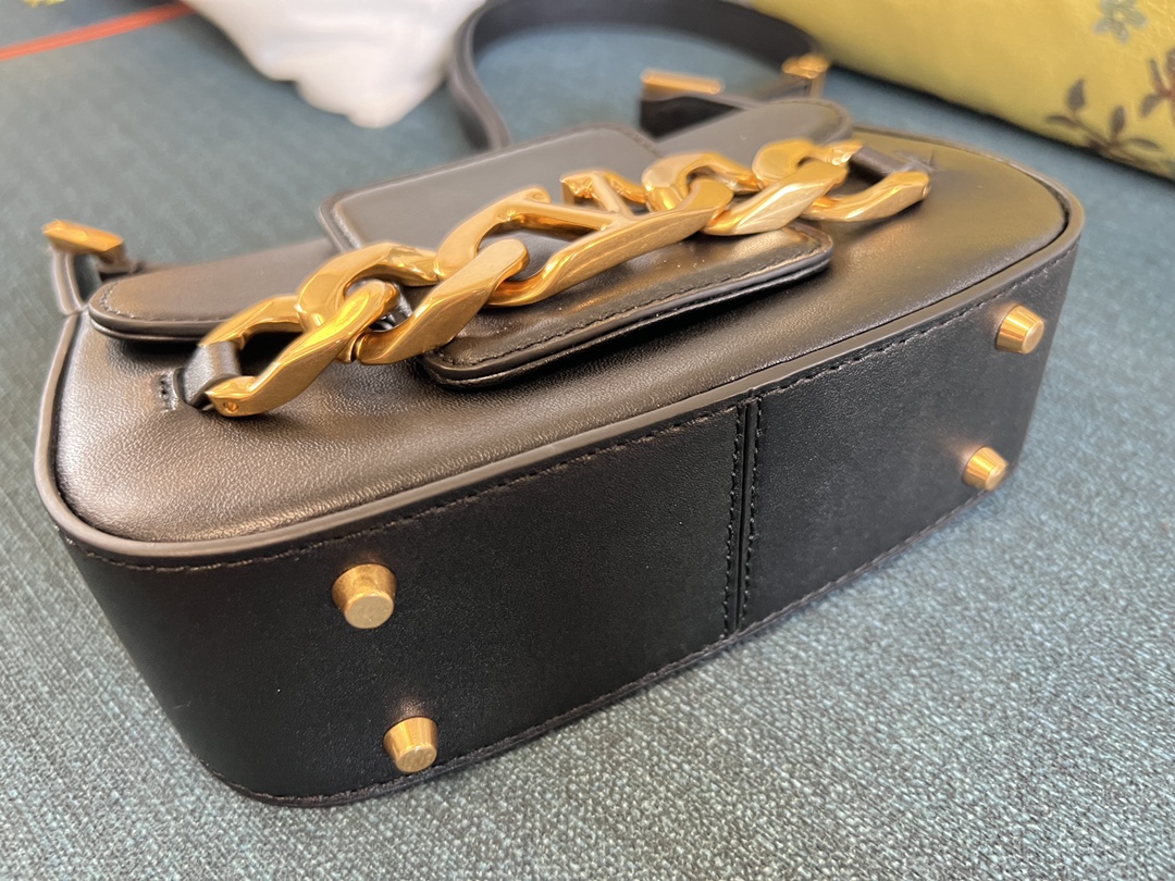 Moynat Classic Handcrafted Luxury Leather Shoulder Bag Ref 4