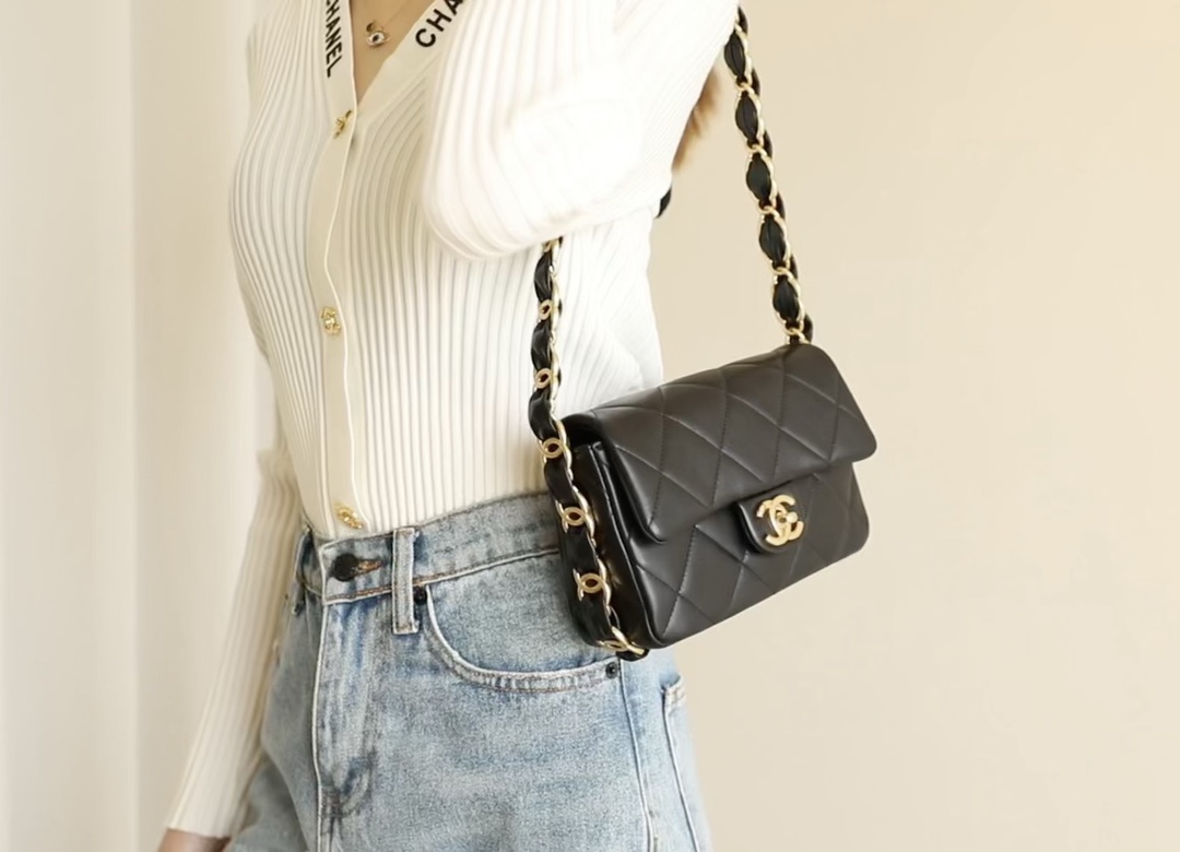Undoubtedly the pinnacle masterpiece of Chanel 24K - Bag