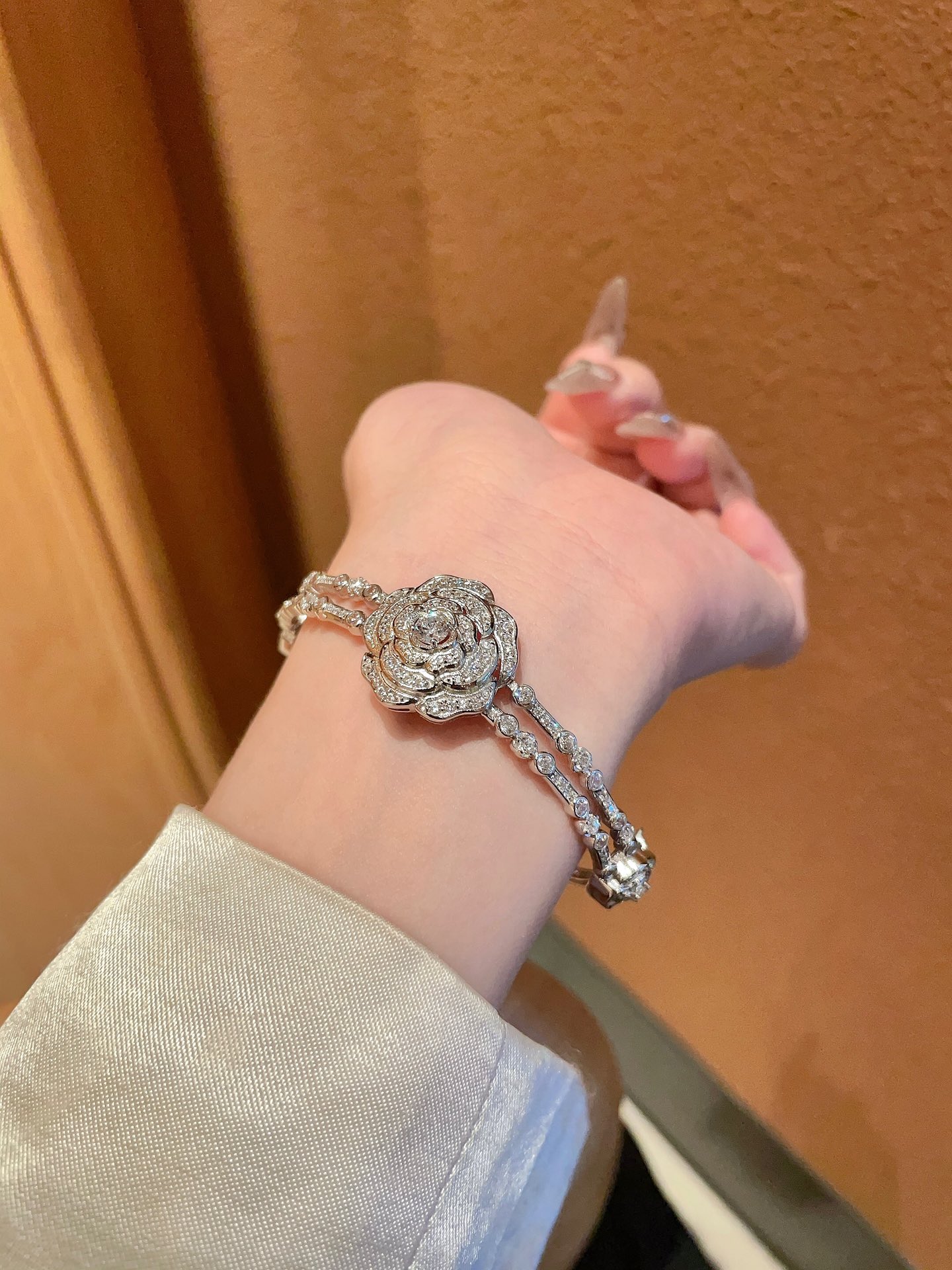 路易威登 Louis Vuitton 高定典藏高定典雅奢华珠宝首饰项链手链戒指 #929923EC 5