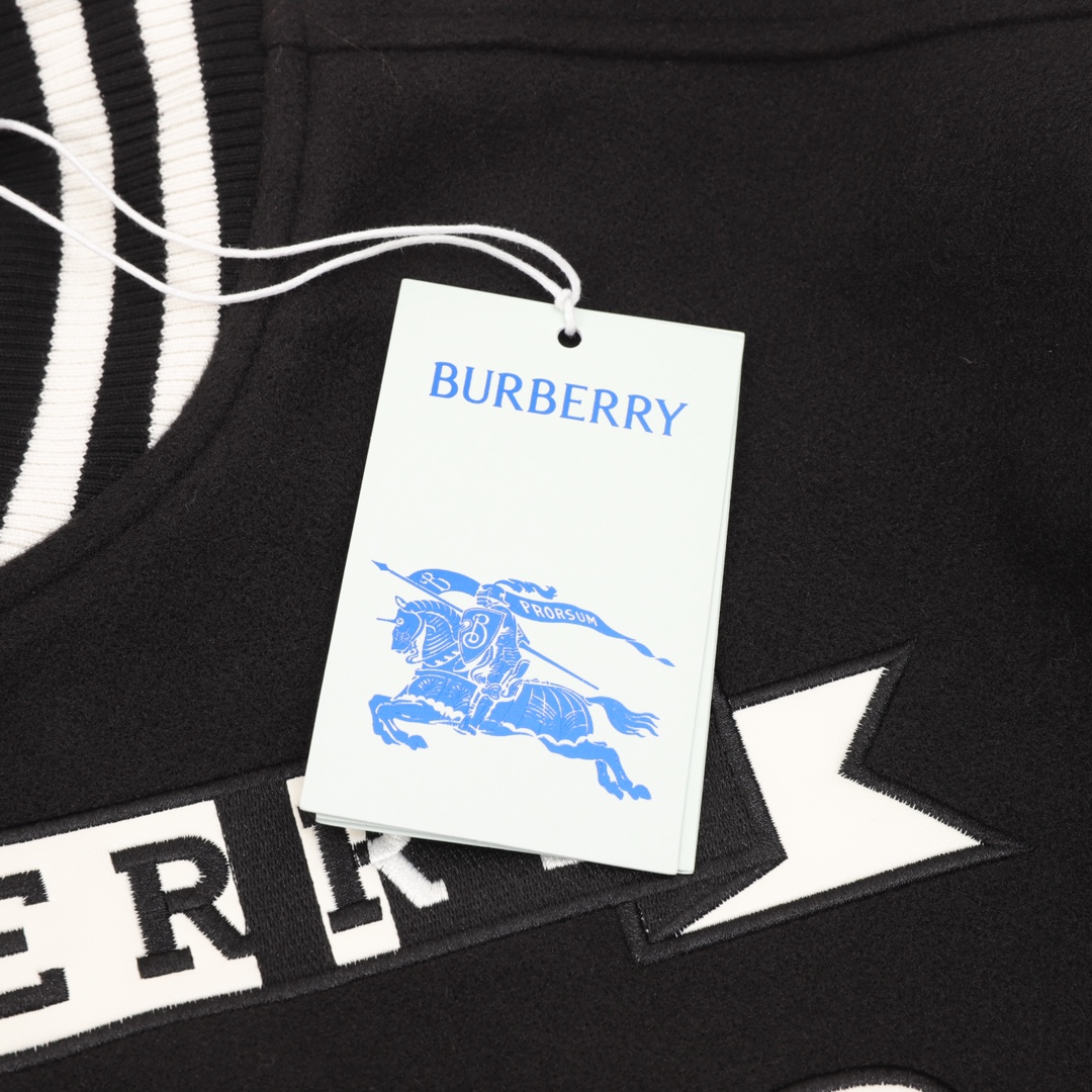 Burberry/巴宝莉 植绒字母刺绣拼接棒球服夹克外套