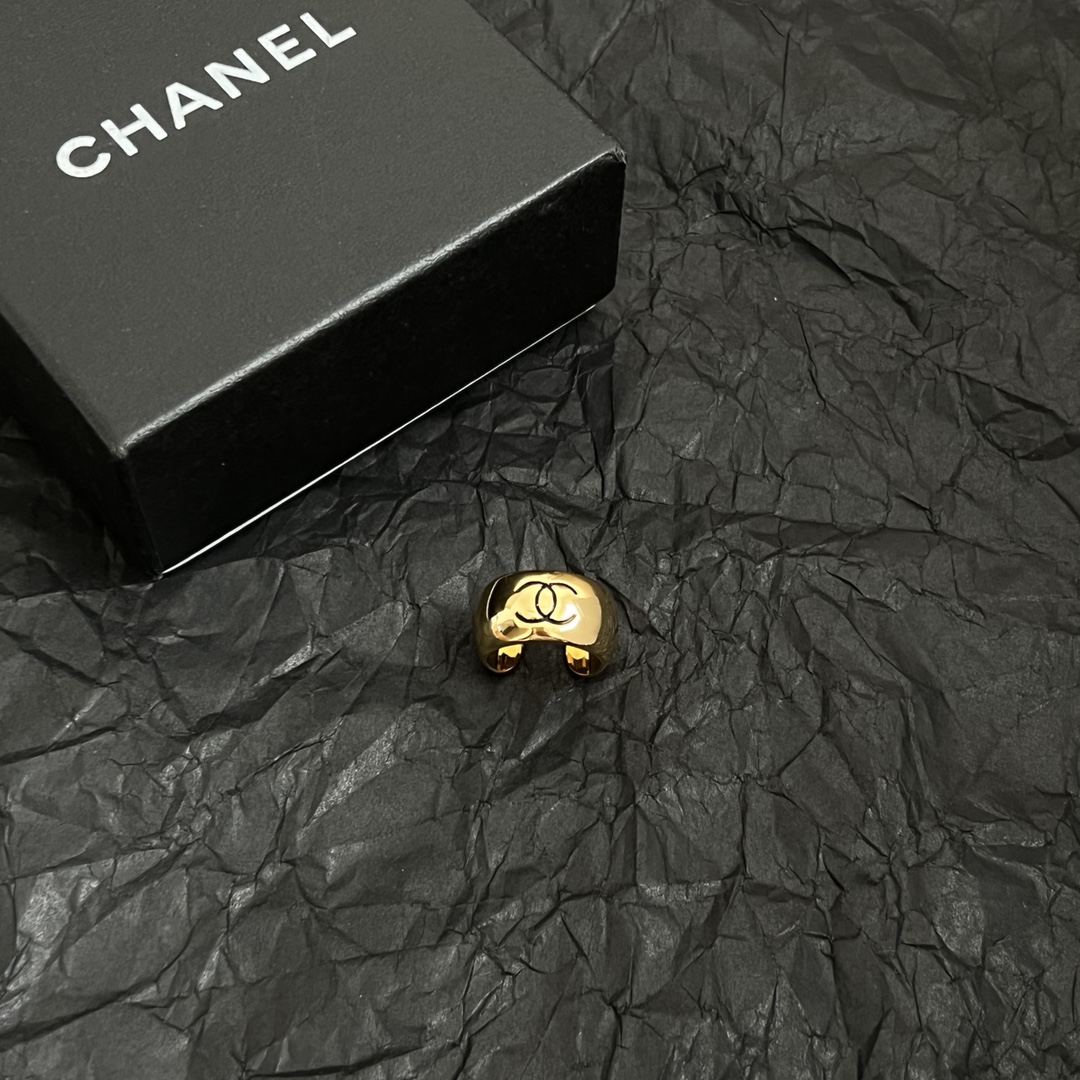 Chanel Haute Couture Haute Couture Fine Jewelry Necklace Bracelet Ring 4