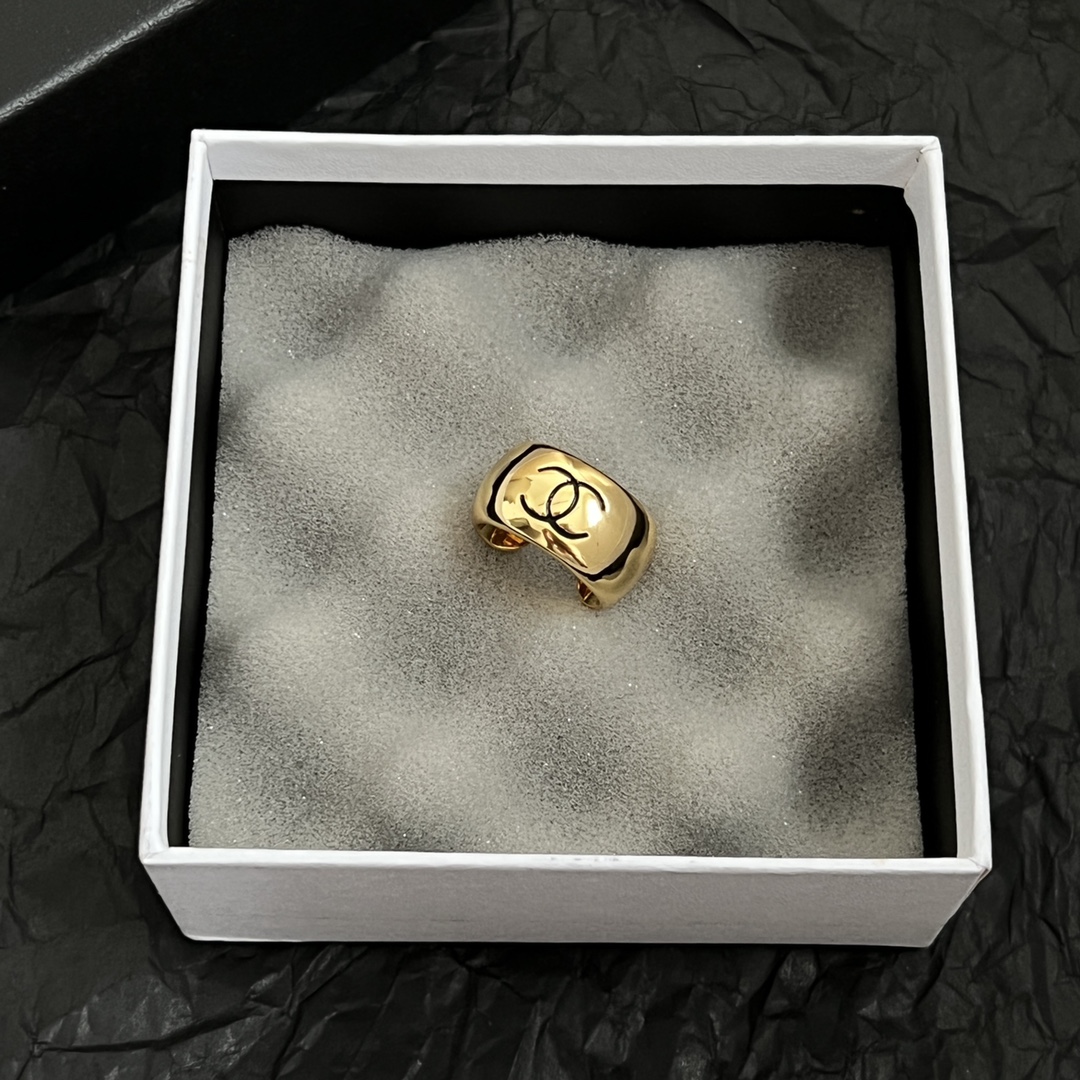 Chanel Haute Couture Haute Couture Fine Jewelry Necklace Bracelet Ring 5