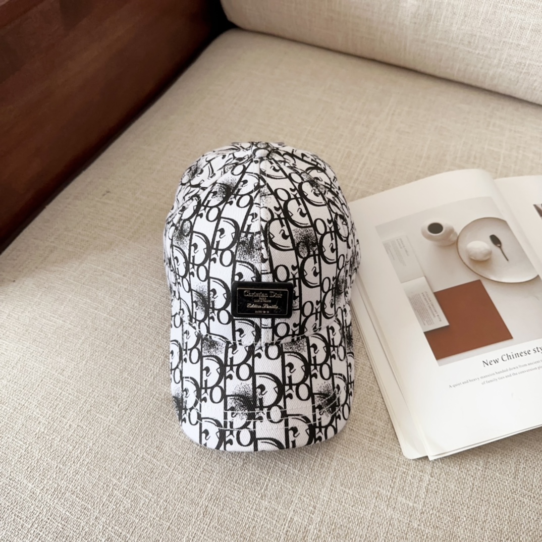 NO:215114,Dior new original single baseball cap, exquisite, pure and stylish, cool and fashionable, hot counter out of stock, excellent quality hat, fisherman hat, baseball cap knit hat, hat, dior, dior, espadrilles, hats19860909Dior 迪奥 新款原单棒球帽, 精致純也格调很有感觉,很酷很时尚,专柜断货热门,质量超赞帽子渔夫帽棒球帽针织帽,帽子,dior,dior,espadrilles,hats,hat