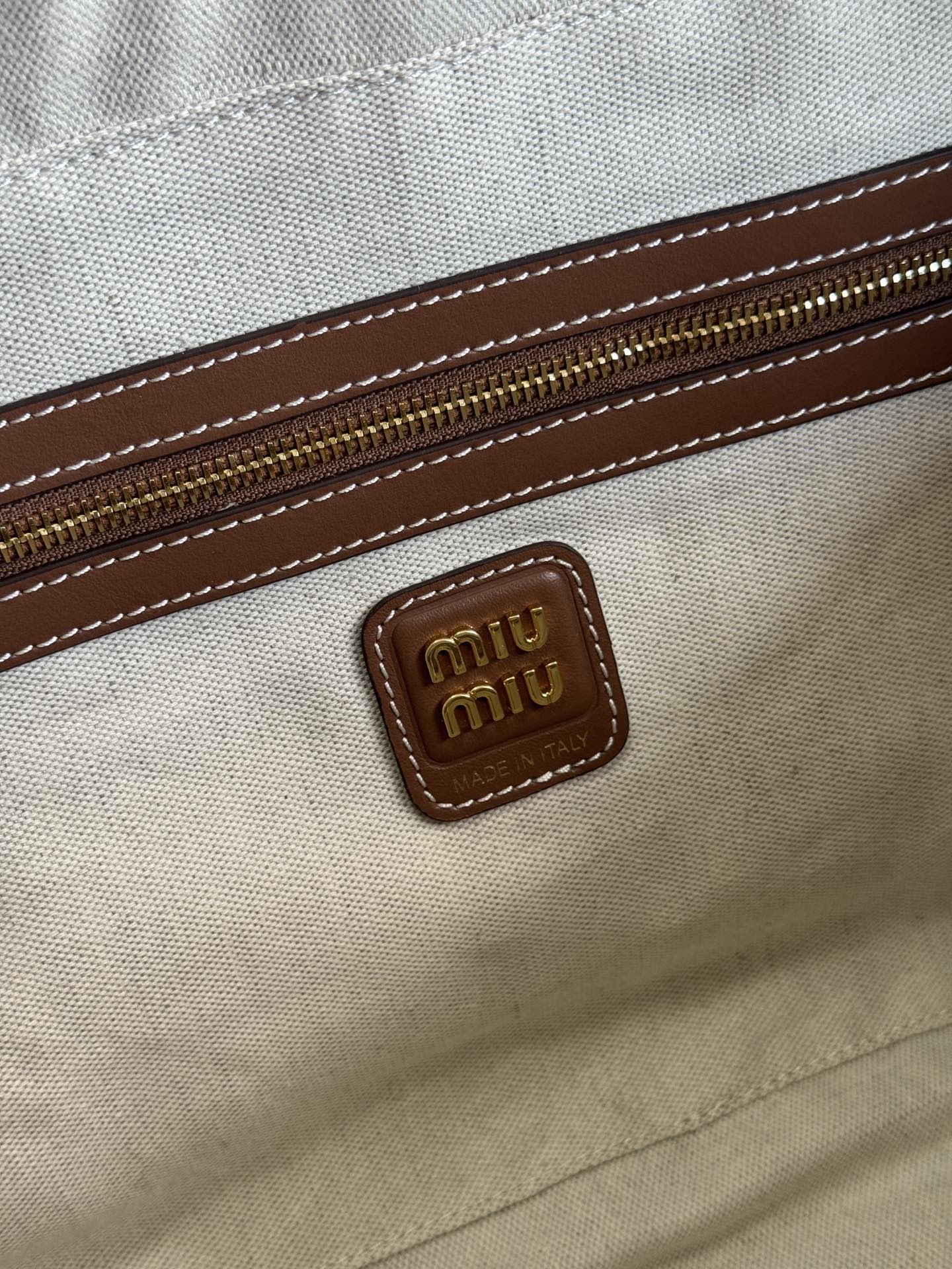 Chanel Classic Handcrafted Luxury Leather Shoulder Bag Ref.5302910A 9