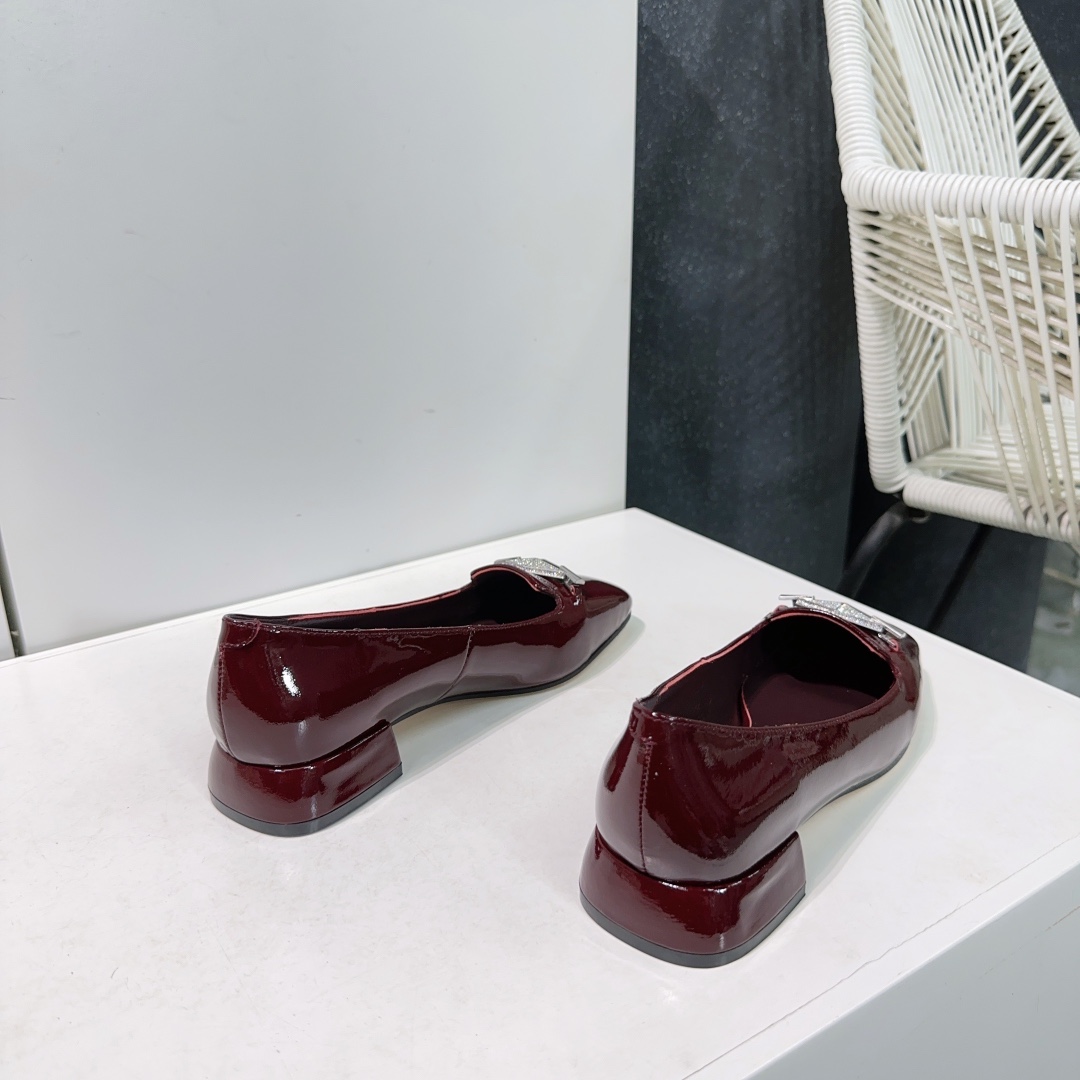 Top Quality Jimmy Choo 25AW Mary Jane Shoes with Diamond Chain Detail - 图片 8