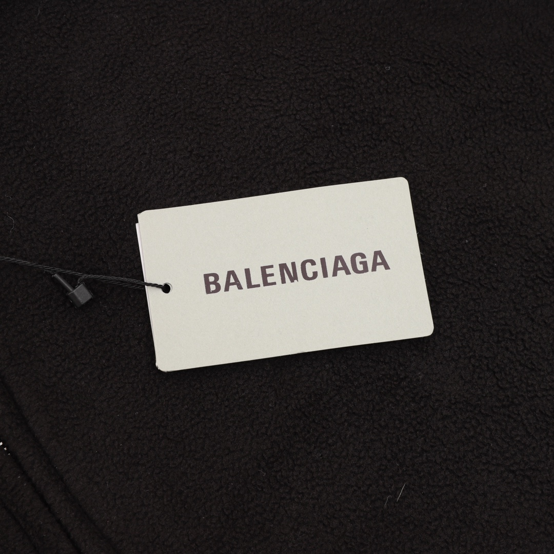 Balenciaga/巴黎世家 街景泰迪连帽外套