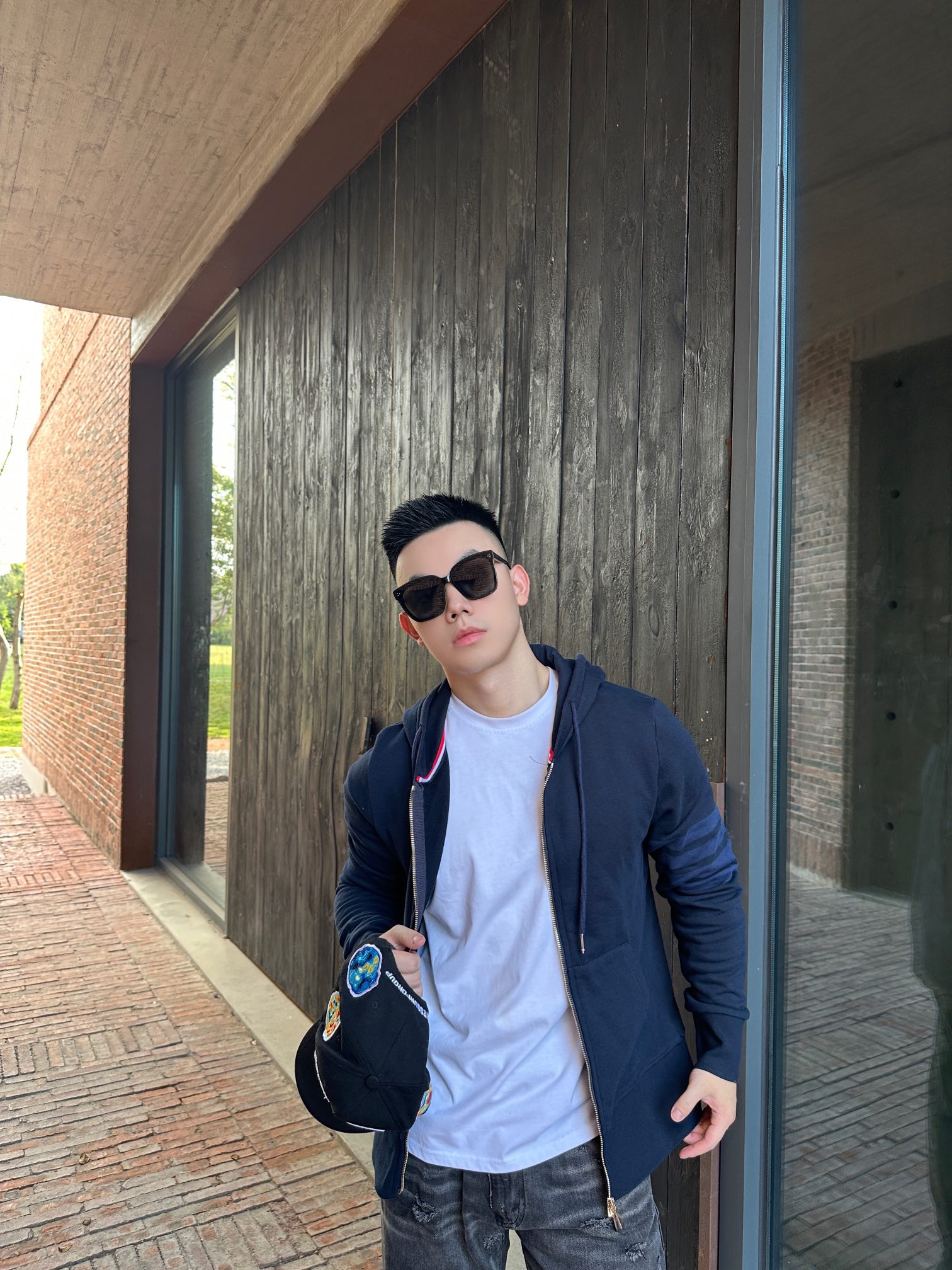 Thom Browne/汤姆布朗 四杠色织拉链外套 上身效果#