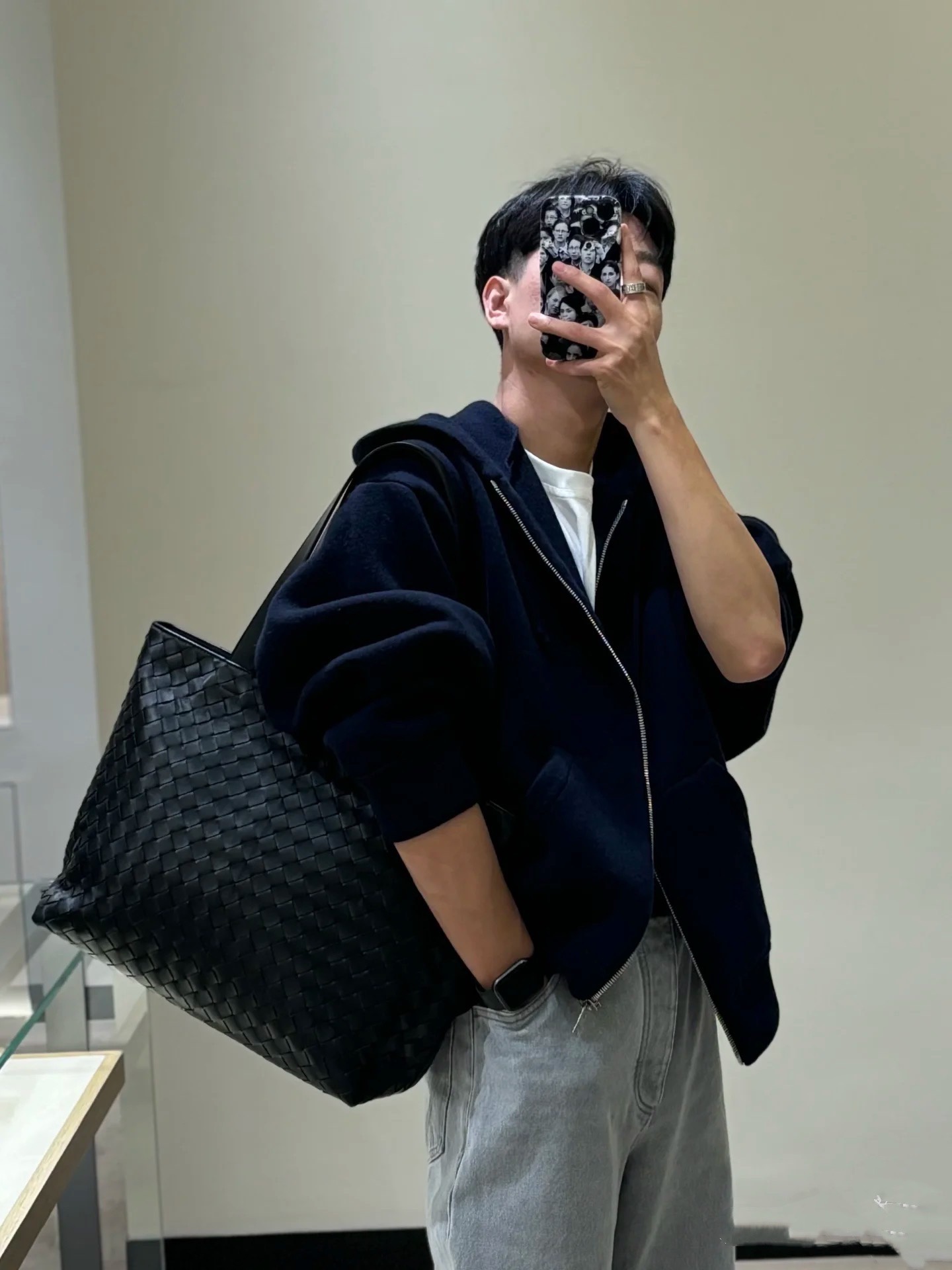 Bottega Veneta Product _dyAqftuTkSTef8ZNUY_BnbArL-CmXAsb5Uih7VQ