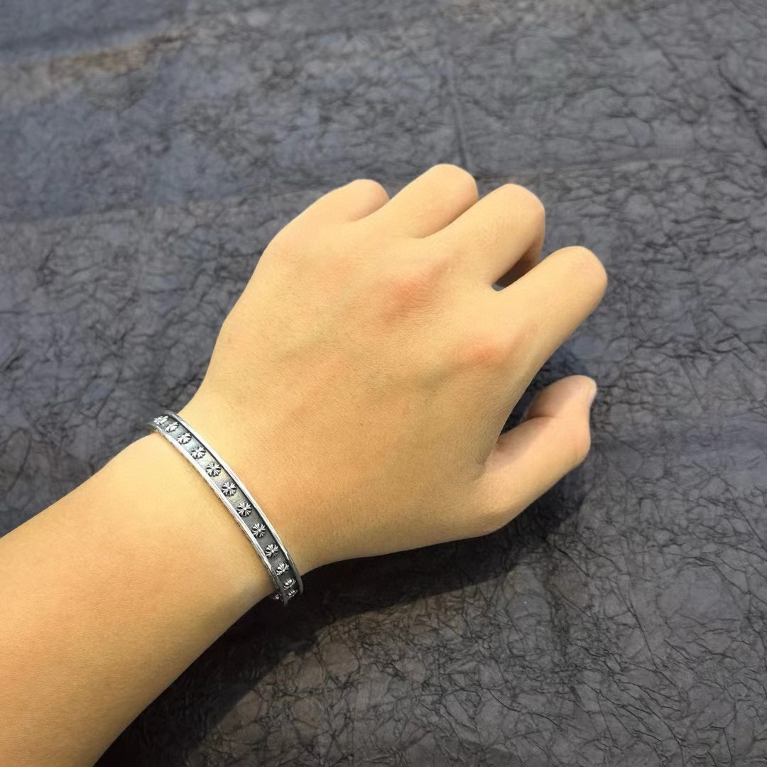 路易威登 Louis Vuitton 高定典藏高定典雅奢华珠宝首饰项链手链戒指 #F2631078 4