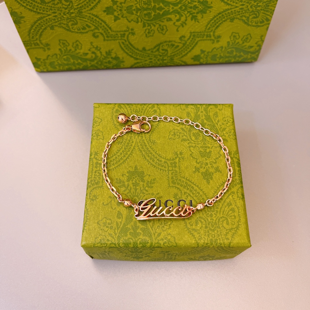 Gucci Haute Couture Haute Couture Fine Jewelry Necklace Bracelet Ring 2