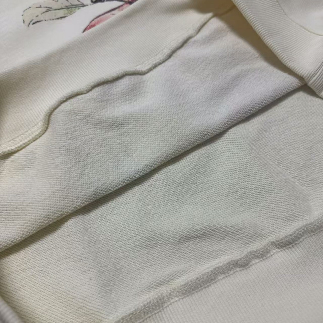 Gucci 2024 Pink Embroidered Logo Cotton Crew Neck Sweatshirt for Men and Women 9 i1729522283 5867 7