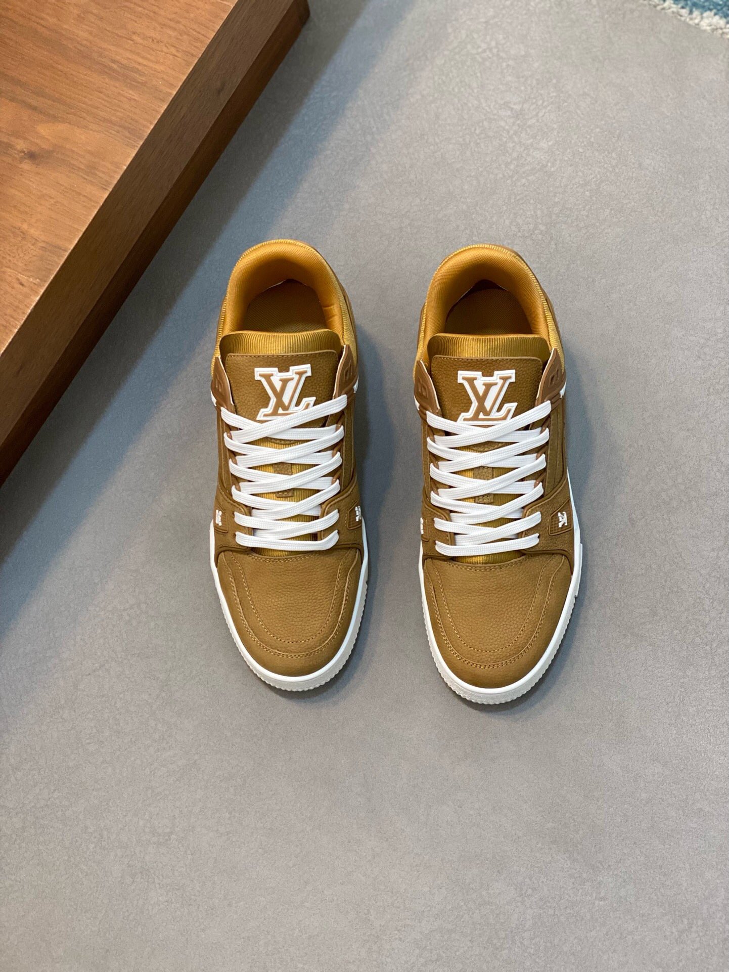 NO:219570,Brand LOUIS VUITTON original color matching code number 39-44 customized 38.45.46 price Material new Louis Vuitton high top casual shoes!  High-quality Labon craft upper is made of cowhide with original material LV Comfortable breathable mesh cloth Neli mesh cloth footbed style Simple and atmospheric LV original outsole, Louis Vuitton, louis vuitton, louis vuitton, louis vuitton, louis vuitton, cowhide19860909品牌LOUIS VUITTON 颜色原版配色 码数39-44定做38.45.46 价格 材质路易威登新款 高帮 休闲鞋！高品质拉邦工艺鞋面采用牛皮搭配原版材质LV 舒适透气网布内里网布垫脚版型时尚 简单大气LV原版大底,路易威登,louis vuitton,louis vuitton,louis vuitton,cowhide,Men's shoes