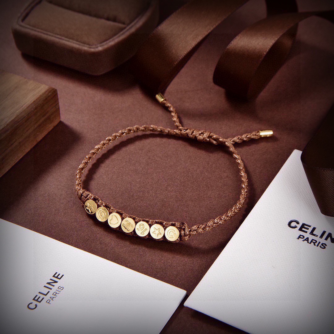 “Unique Gold-Faced Bracelet Design by Celine LAGE: Subverting Traditional Impressions and Attractive Personality” - 图片 8