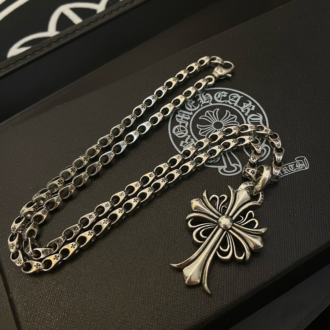 Louis Vuitton Haute Couture Haute Couture Fine Jewelry Necklace Bracelet 6