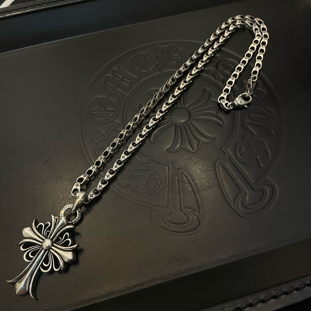 Louis Vuitton Haute Couture Haute Couture Fine Jewelry Necklace Bracelet 4