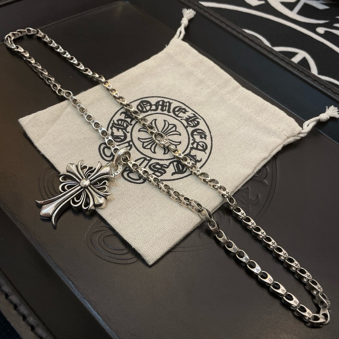 Louis Vuitton Haute Couture Haute Couture Fine Jewelry Necklace Bracelet 7