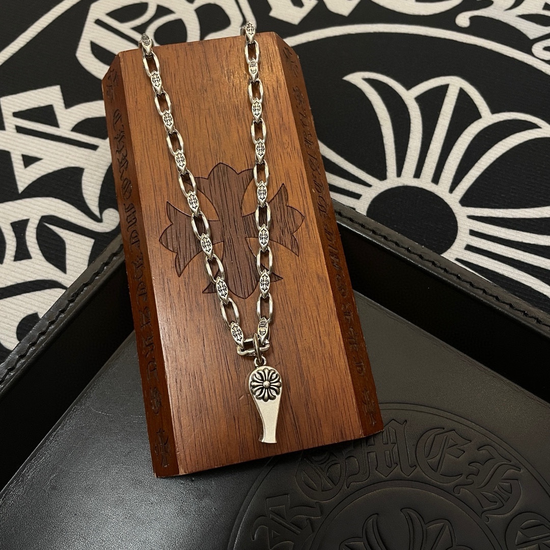 Louis Vuitton Haute Couture Haute Couture Fine Jewelry Necklace Bracelet 8