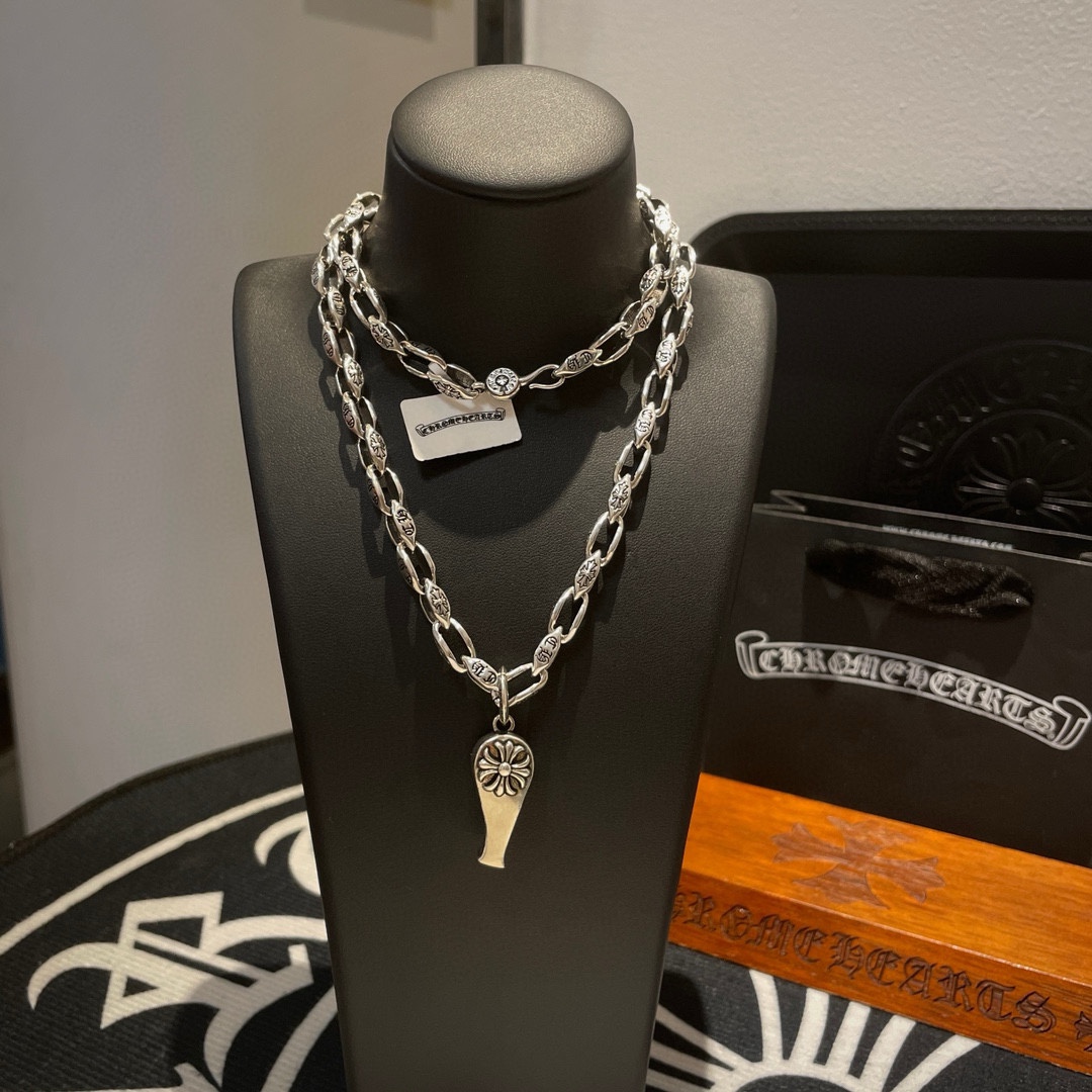 Louis Vuitton Haute Couture Haute Couture Fine Jewelry Necklace Bracelet 2