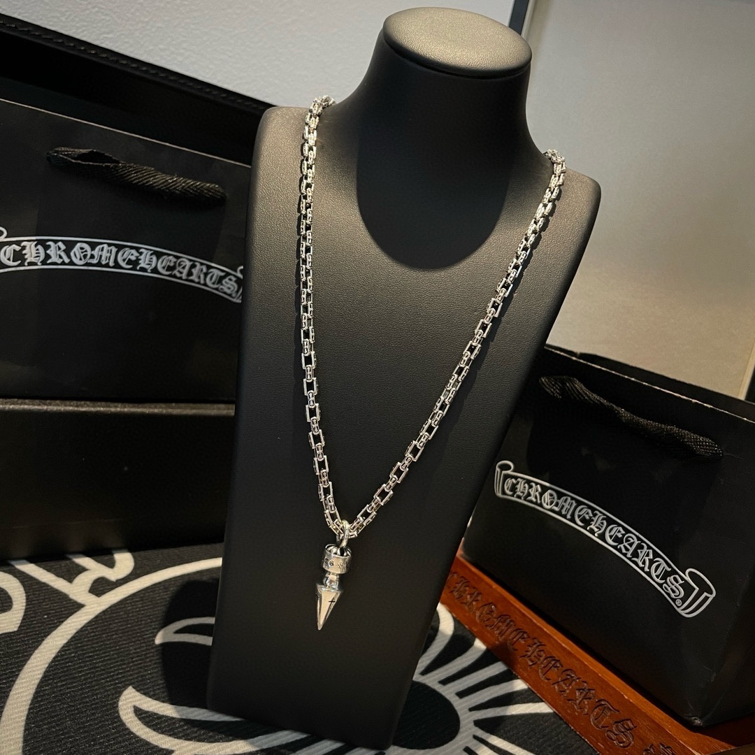 Louis Vuitton Haute Couture Haute Couture Fine Jewelry Necklace Bracelet 2