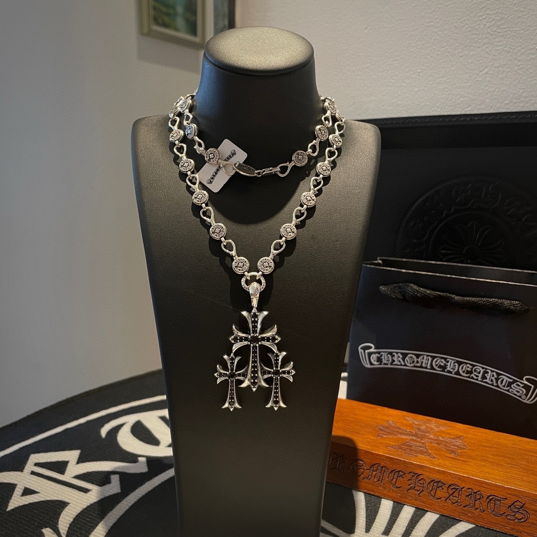 Louis Vuitton Haute Couture Haute Couture Fine Jewelry Necklace Bracelet 2
