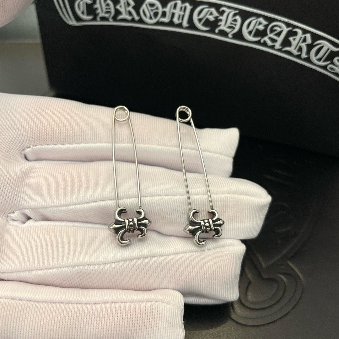 chrome heart—克罗心别针耳钉,童军花耳环,手工制作 古银风格 专柜 3