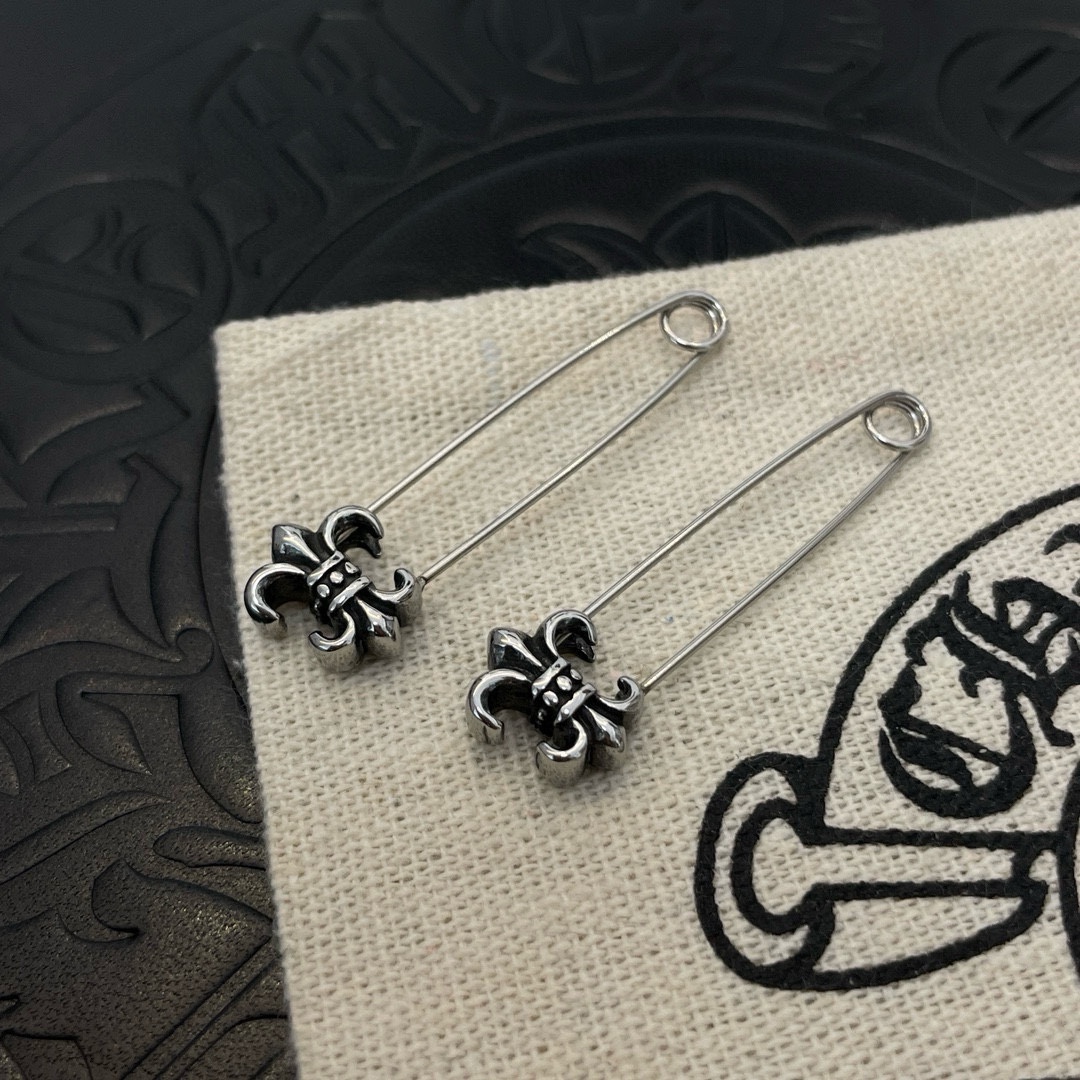 chrome heart—克罗心别针耳钉,童军花耳环,手工制作 古银风格 专柜 4