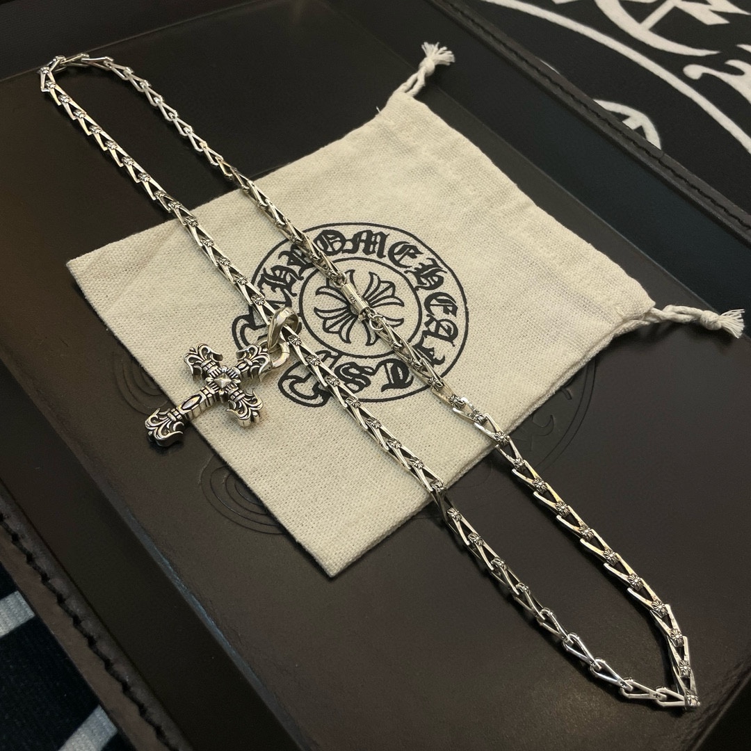 路易威登 Louis Vuitton 高定典藏高定典雅奢华珠宝首饰项链手链戒指 #C5EEA37E 7